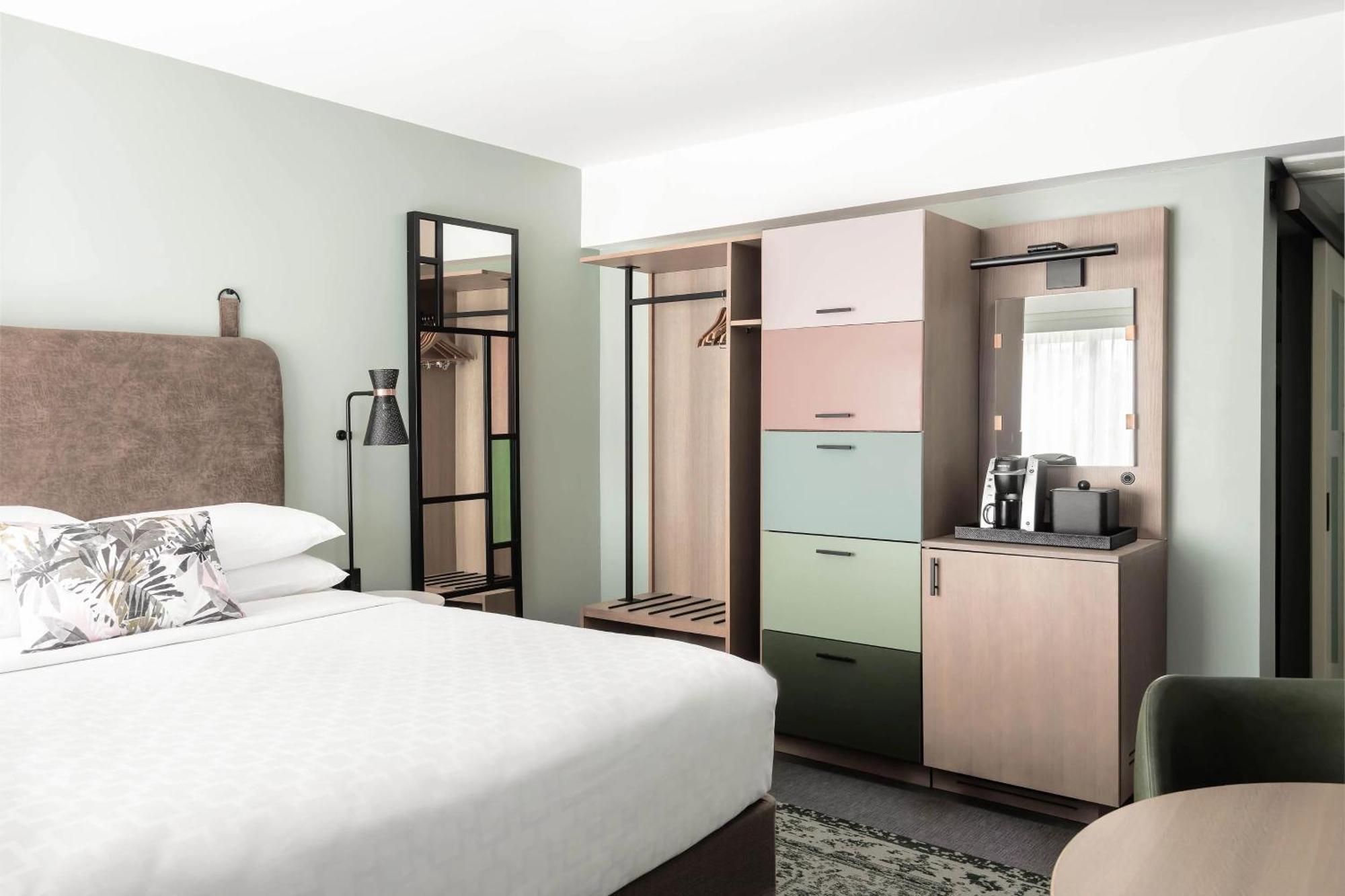 Holiday Inn Express St. Louis Central West End By Ihg Екстериор снимка